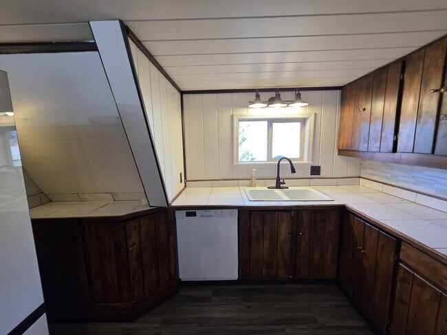 Building Photo - 101 Co Rd 339