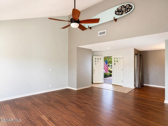 Building Photo - 3271 Rosehill Cir