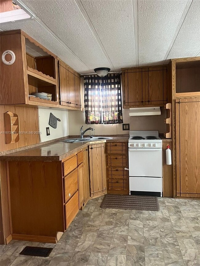 Building Photo - 14725 NW 1st Pkwy