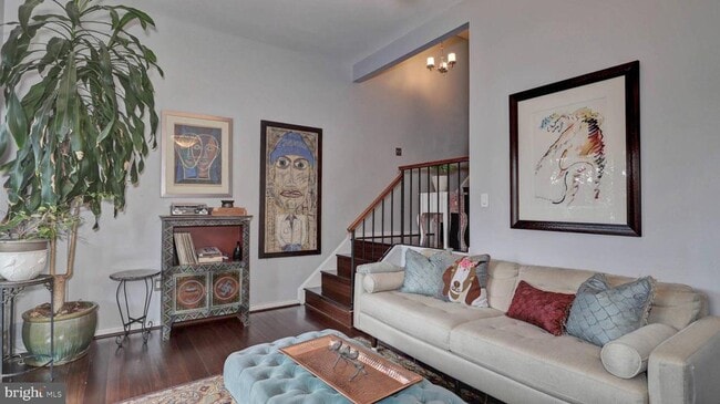 Building Photo - 44072 Florence Terrace