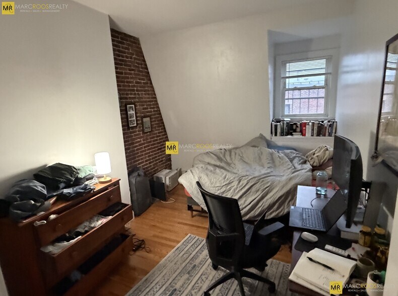 Building Photo - 670 Tremont St