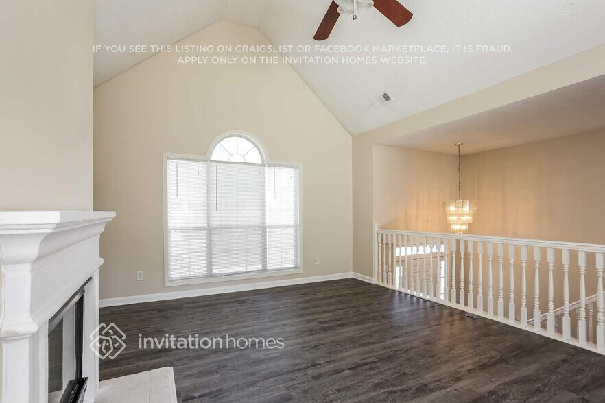 Building Photo - 64 Birch Chase