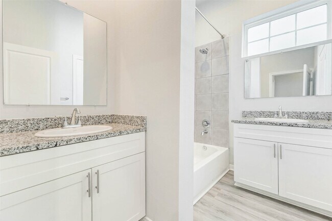 Building Photo - 18835 Luminescent Ln