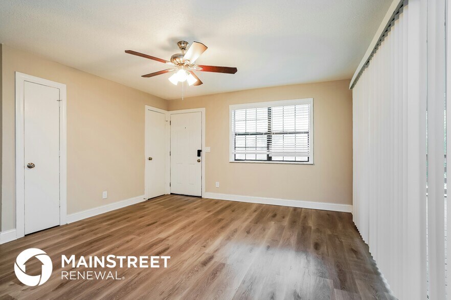 Building Photo - 8120 Pelican Rd