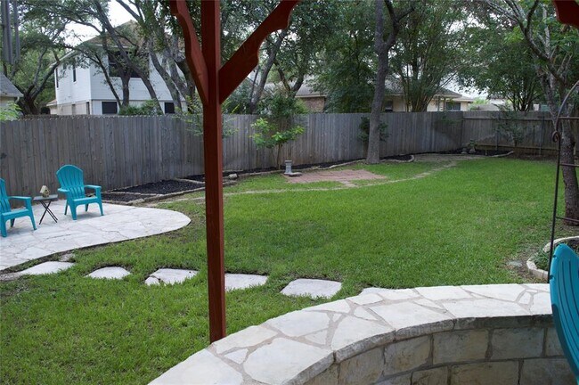 Building Photo - 2805 Cortez Dr