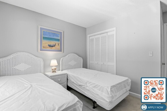 Building Photo - Fully Furnished 2BR Condo in Hilton Head’s North End – $150 Off First Month’s Rent!