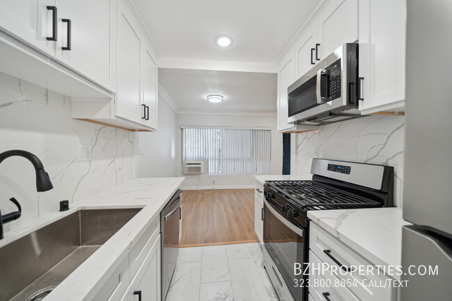 Building Photo - Brand New Renovated 1Bedroom 1Bathroom In ...