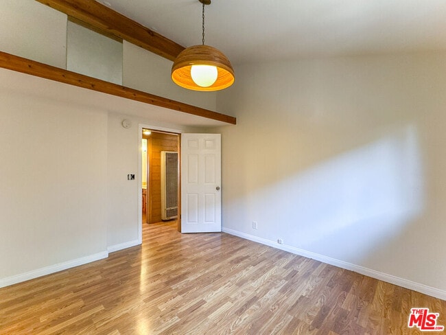 Building Photo - 3124 Veteran Ave