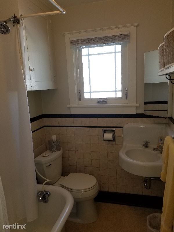 Building Photo - 2 br, 1 bath Apartment - 420 E Elizabeth St