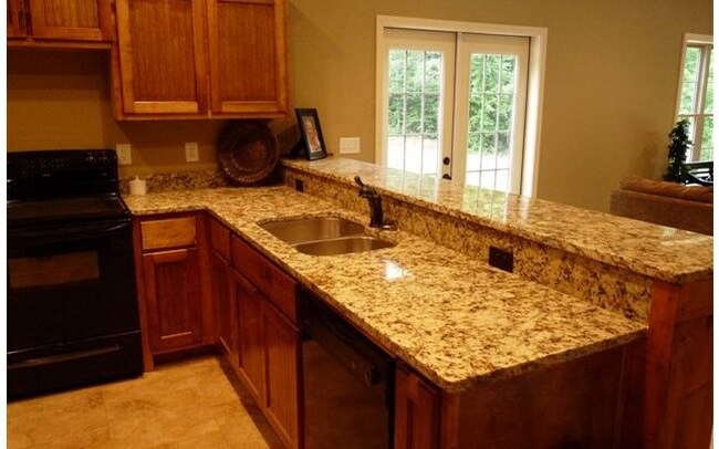 Building Photo - 637 Mineral Springs Rd