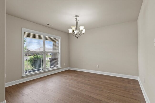 Building Photo - 127 Pembridge Ln