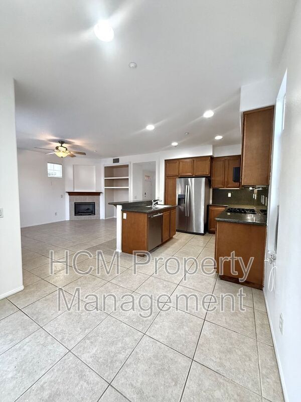 Building Photo - 28 Lansdale Ct