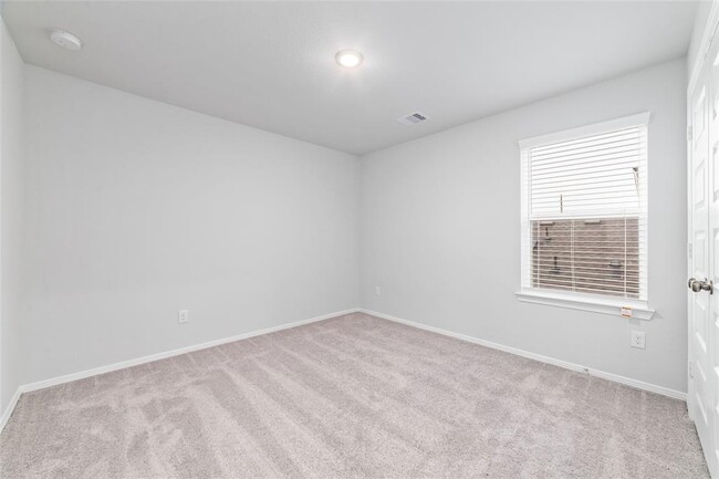 Building Photo - 23343 Wise Walk Dr