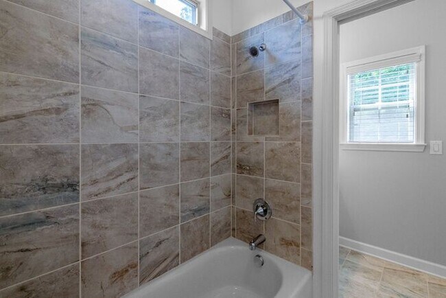 Building Photo - Stunning All-Brick Home in BridgeMill Community!