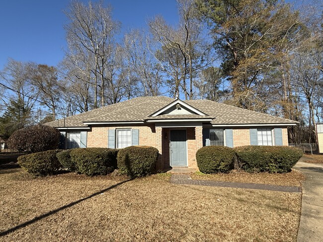 Building Photo - 6609 Sweet Gum Ct