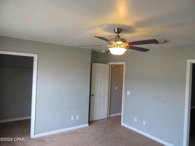 Building Photo - 2416 Astrid Ln