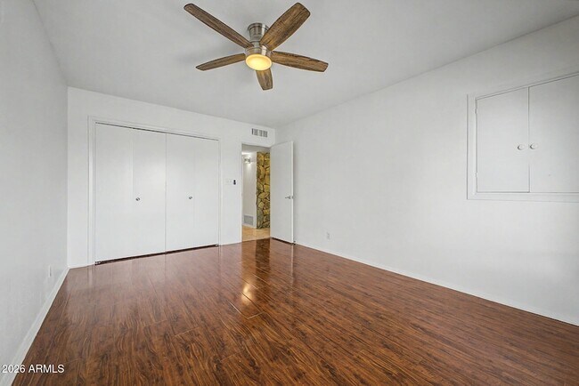 Building Photo - 3734 E Montecito Ave