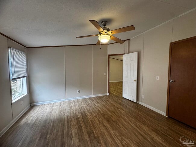 Building Photo - 4409 Gatewood Ln