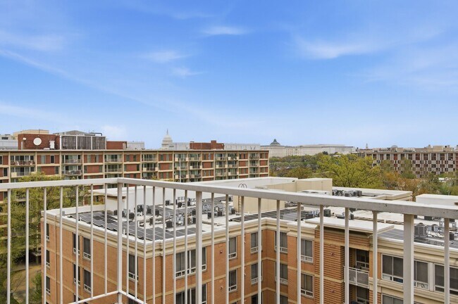 Building Photo - 800 4th St SW