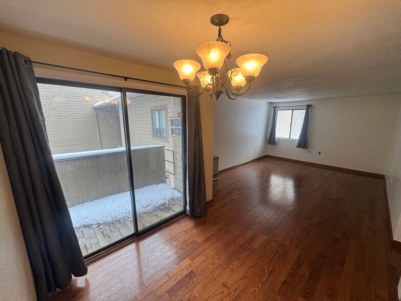 Primary Photo - 126 Watertree Dr