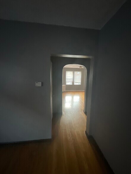 Building Photo - 7711 S Chappel Ave