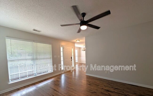 Building Photo - 7603 Lullwater Cove