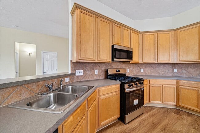 Building Photo - 16719 Bishop Knoll Ln