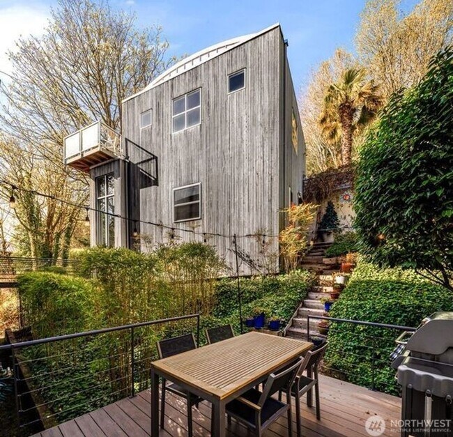 Building Photo - Architectural Seattle Masterpiece with Pan...