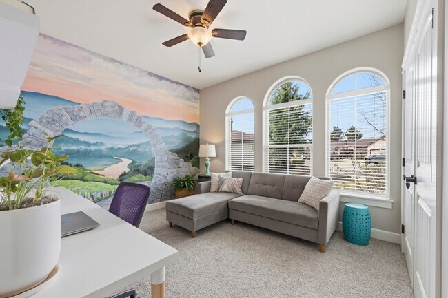 Building Photo - 5850 N Rio Lomas Ave