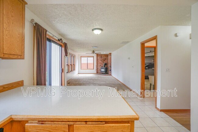 Building Photo - 4017 NE 157th Ave