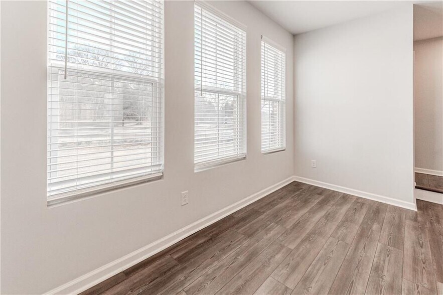 Building Photo - 1276 May Elm Ln