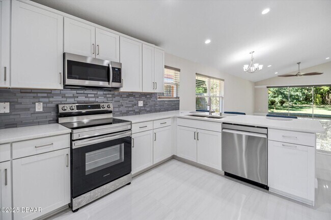 Building Photo - 53 Wilmette Ave