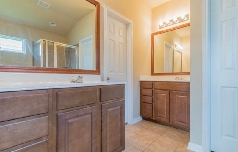 Building Photo - 8411 White Mulberry