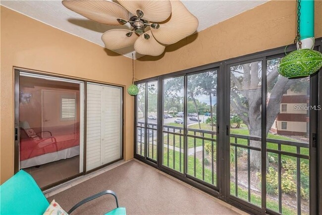 Building Photo - 2650 Countryside Blvd