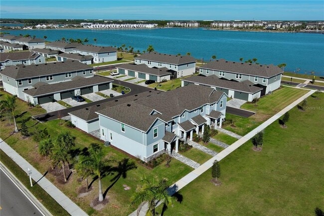 Building Photo - 1912 Swivel Ln