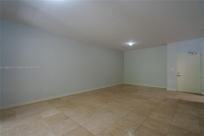 Building Photo - 300 Majorca Ave