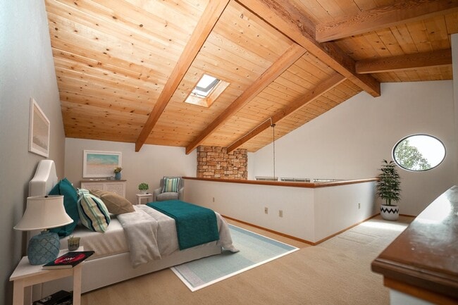 Building Photo - Unique Carmel Highlands 2 Bed, 2 Bath + Sunroom & Office