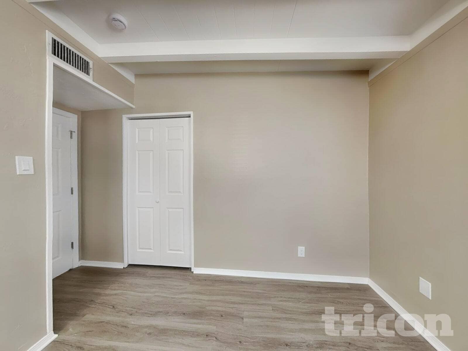 Building Photo - 1204 Betts St NE