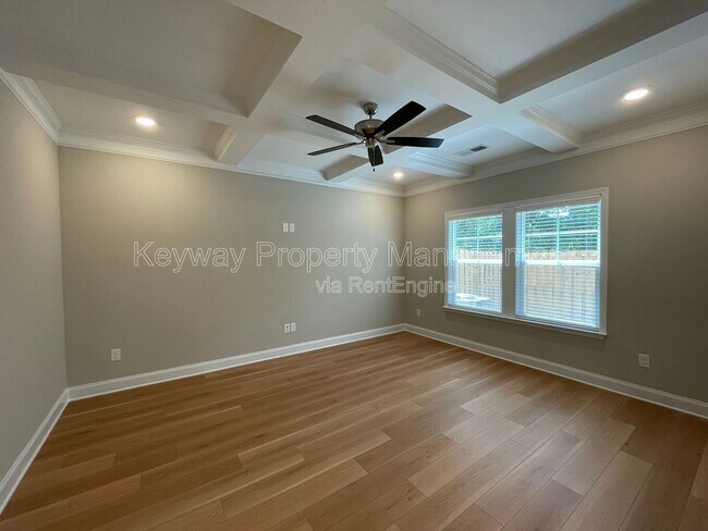 Building Photo - 3119 Venetian Dr