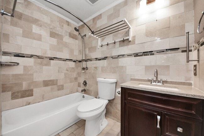 Building Photo - 9211 Autumn Harvest Dr