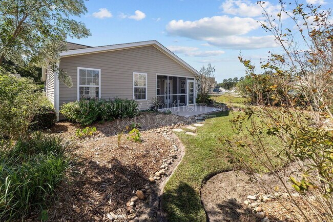 Building Photo - 359 Vesta Dr