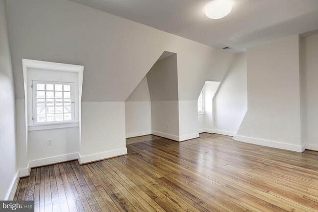 Building Photo - 1224 N Calvert St
