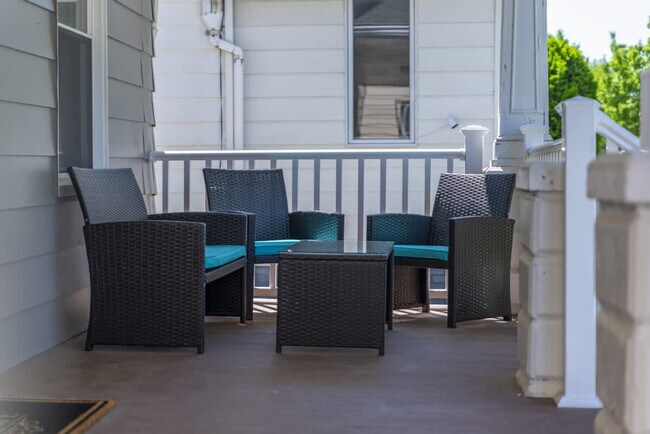 Building Photo - 19620 Ormiston Ave