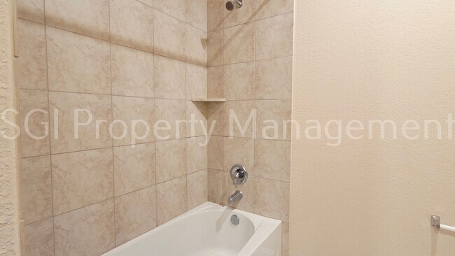 Building Photo - 3608 Bastrop St