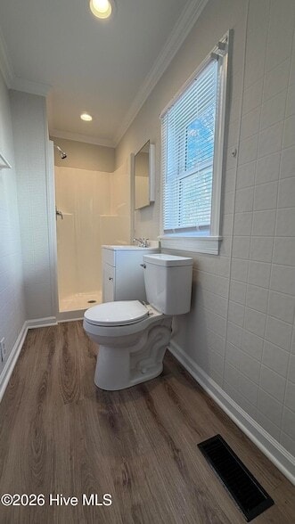 Building Photo - 3746 Cameron St