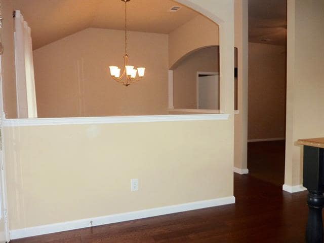 Building Photo - 1218 Sage Dr