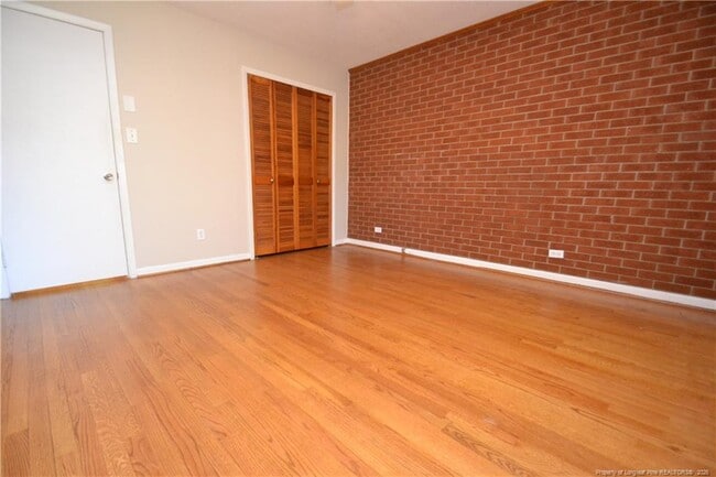 Building Photo - 5133 Lundy Dr