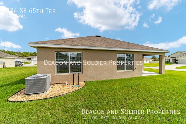 Building Photo - 684 SE 65th Terrace
