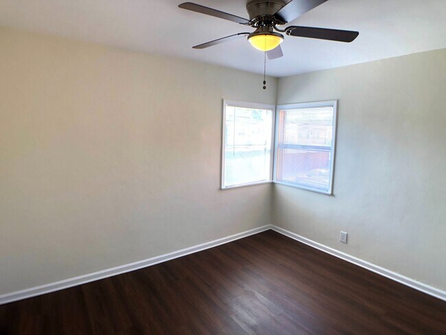 Building Photo - 4080-4084 Leimert Blvd (On sale)