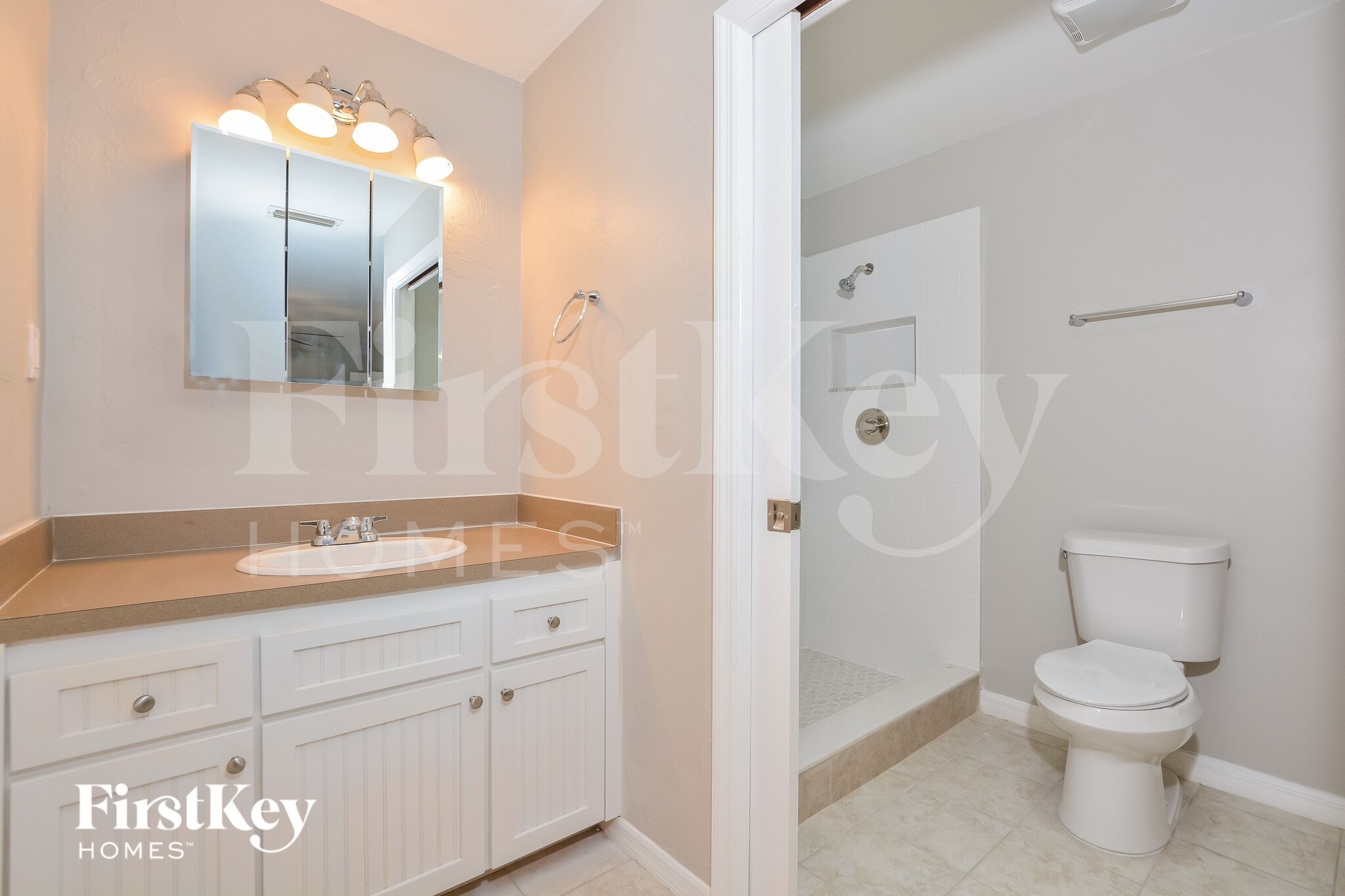 Building Photo - 971 Buttercup Terrace